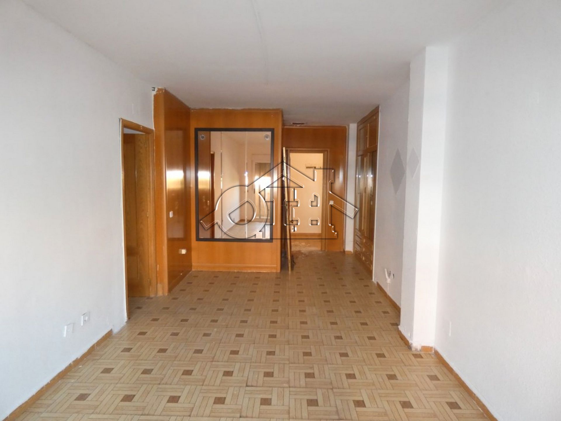 Pis en venda en  Madrid Capital amb Calefacció, Parquet i Terrassa