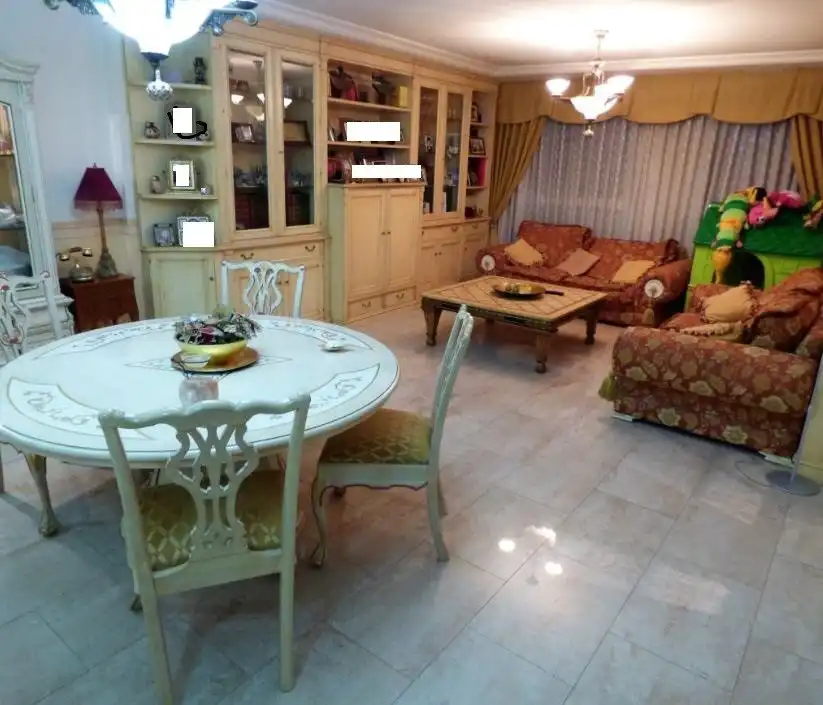 Menjador de Casa o xalet en venda en Crevillent amb Aire condicionat, Calefacció i Jardí privat