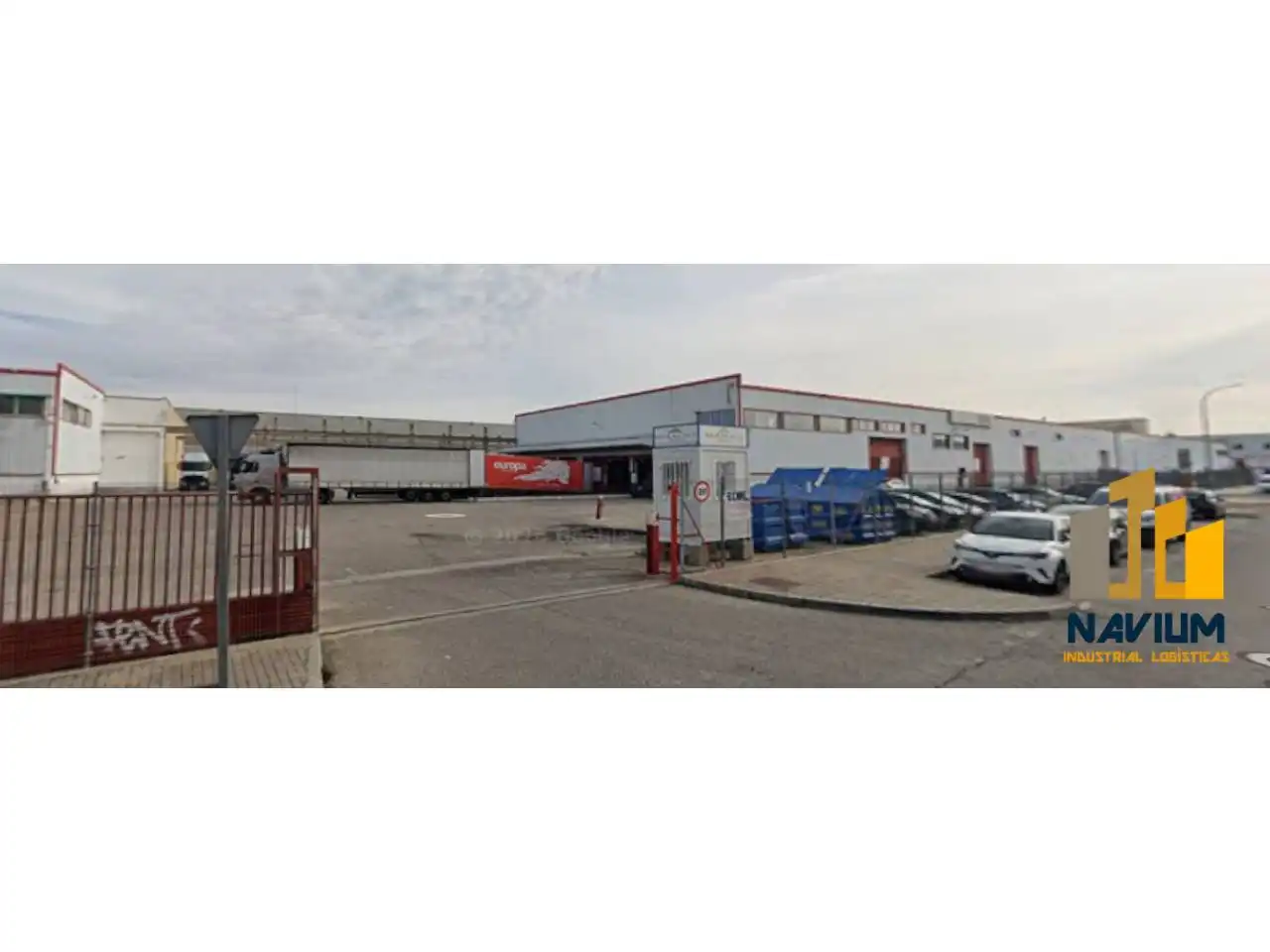 Exterior view of Industrial buildings for rent in Barrio de la Estación