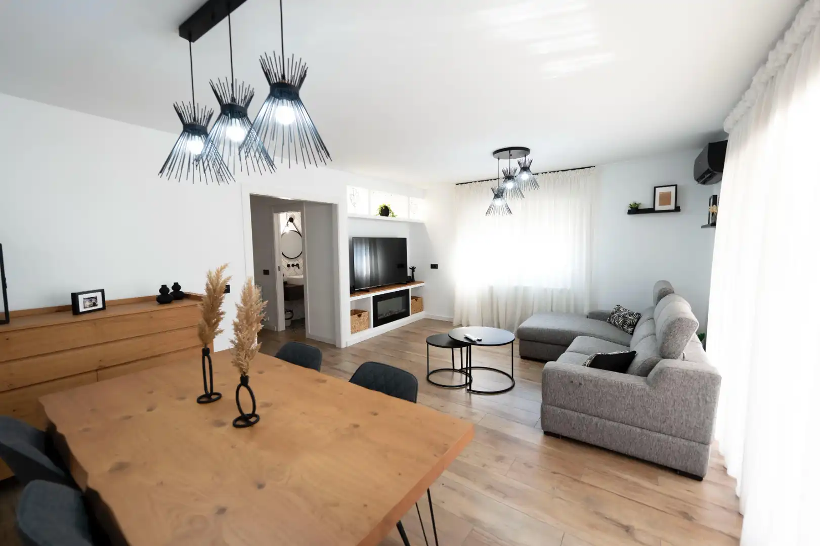 Living room of Detached homes for sale in Torrefarrera  with Air Conditioner, Heating and Private garden