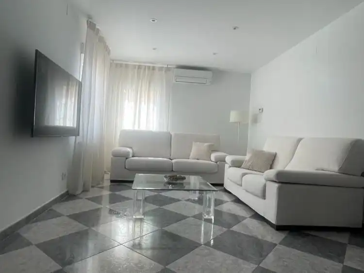 Semi-detached house to rent in Calle jerusalen 2, imagen 4