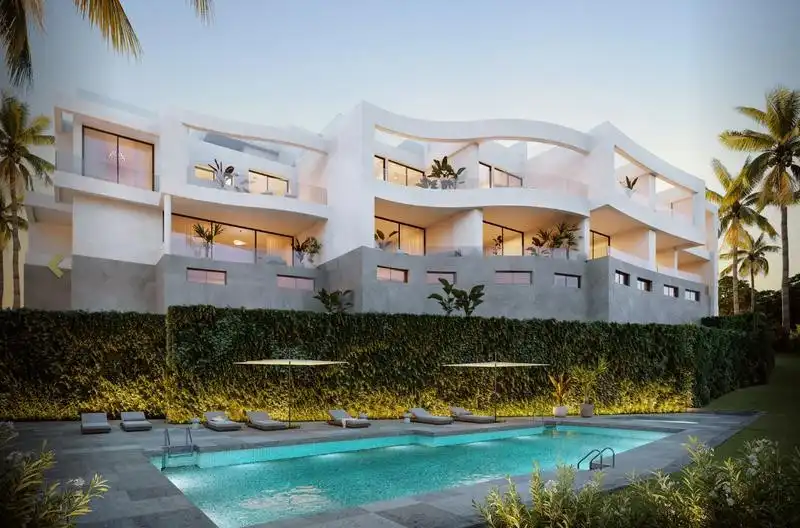 Maison mitoyenne avec piscine à vendre à Riviera del Sol