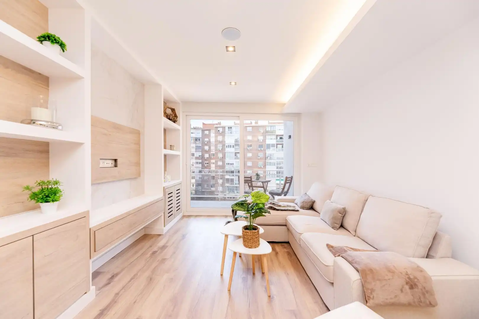 Flat with lift for sale in Avenida del Manzanares