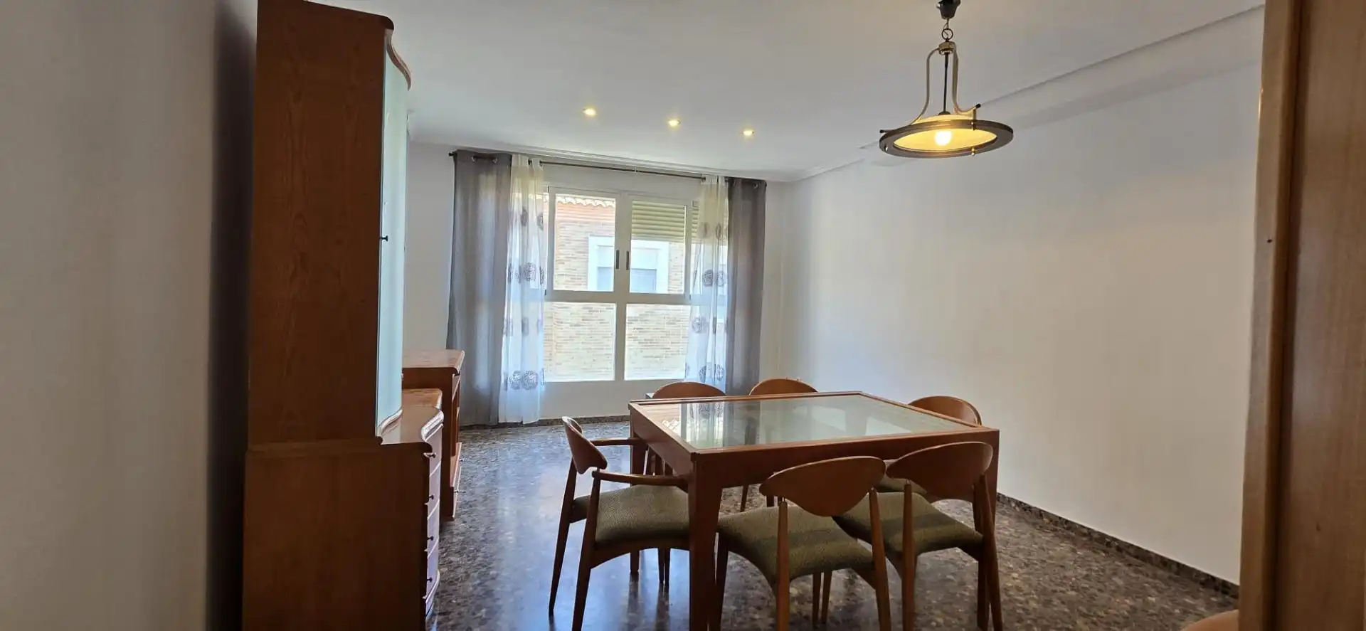 Piso en venta en Parque de la Bombilla