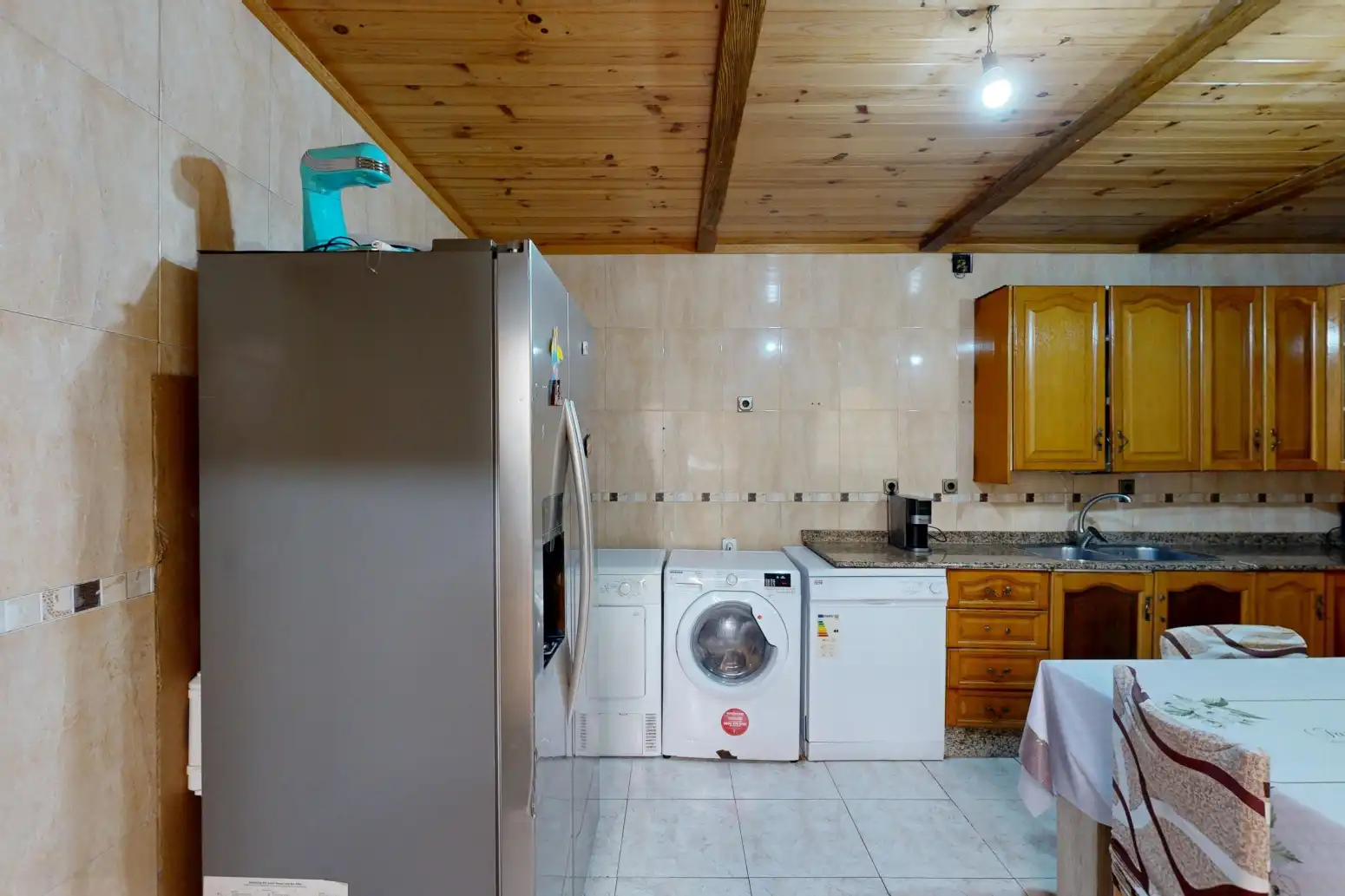 Cuina de Casa adosada en venda en Cartagena amb Aire condicionat i Jardí privat