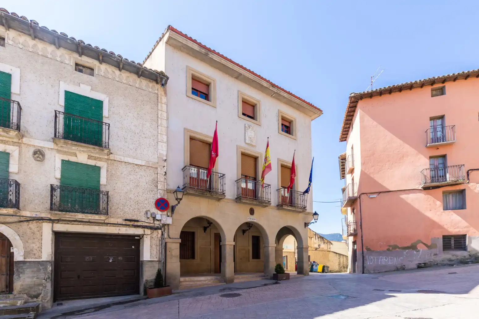 Exterior view of Houses for sale in Cáseda  with Terrace