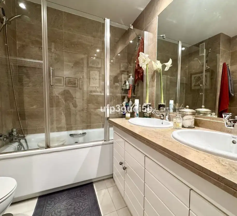 Flat with pool for sale in Torrequebrada, imagen 11