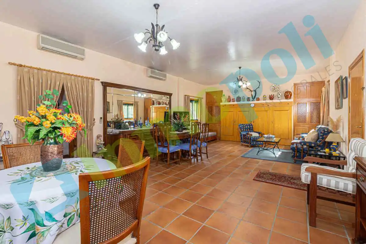 Esszimmer von Haus oder Chalet zum Verkauf in Badajoz mit Klimaanlage und Abstellraum