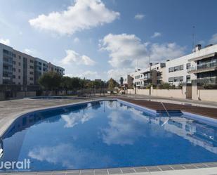 Swimming pool of Apartment for sale in  Lleida Capital  with Heating, Swimming Pool and Furnished