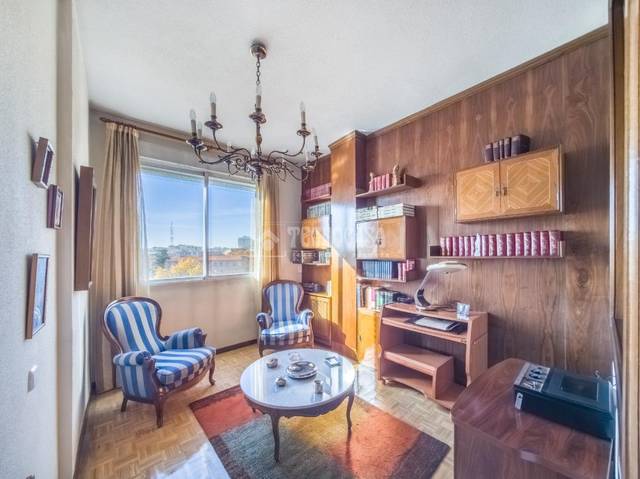 Piso en Venta en Vallehermoso