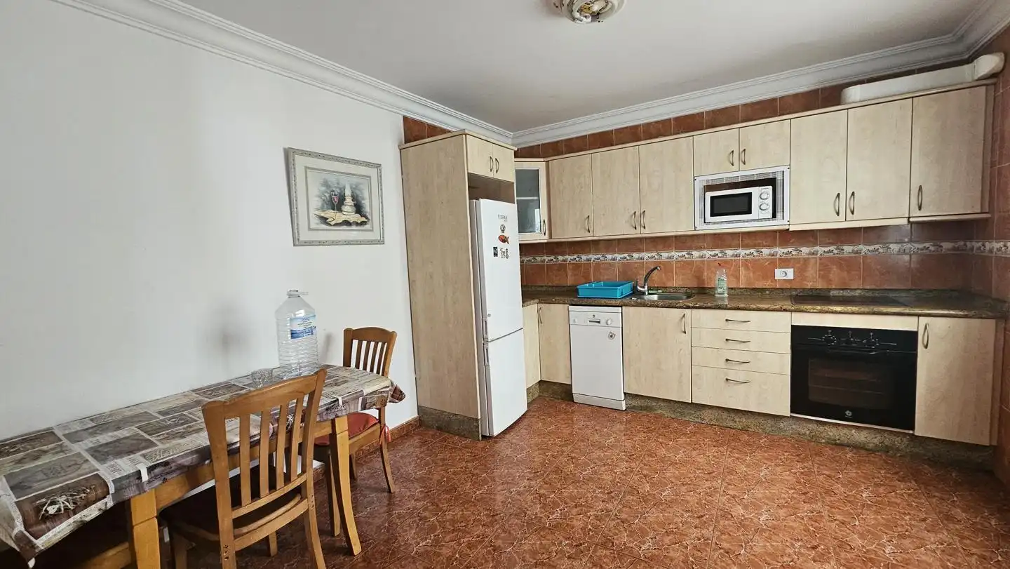 Cocina de Piso de alquiler en San Bartolomé de Tirajana con Terraza y Amueblado