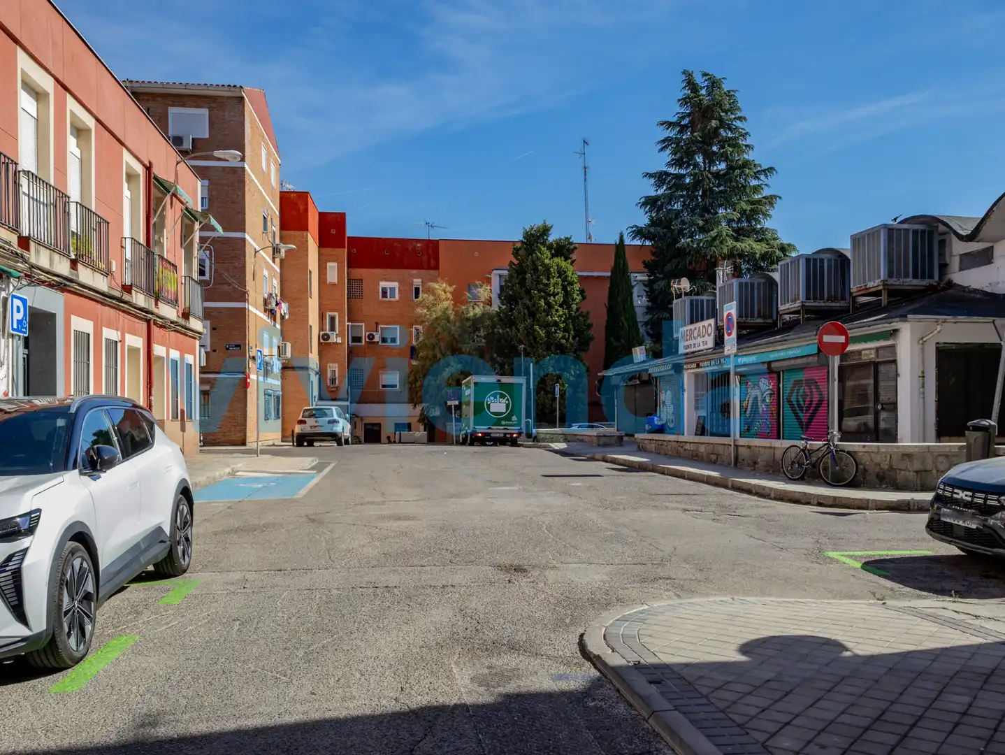 Flat with lift for sale in Melchor Cano