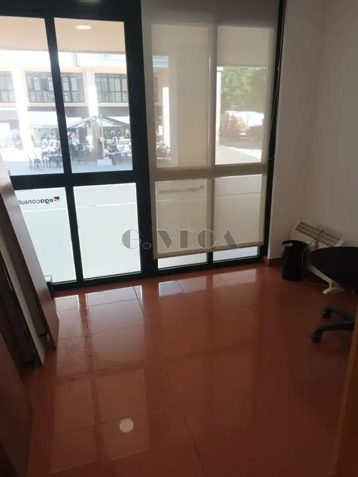 Ufficio in affitto a Teixugueiras 10, imagen 10