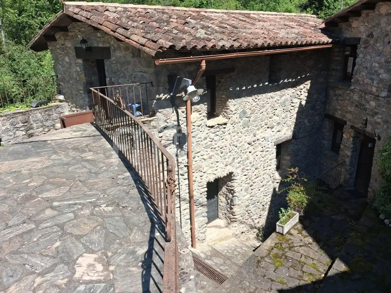 Vista exterior de Piso en venta en Camprodon con Terraza
