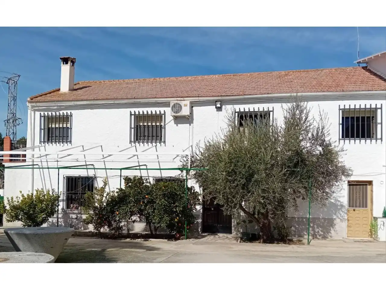 Vista exterior de Finca rústica en venda en Villanueva Mesía amb Jardí privat i Terrassa