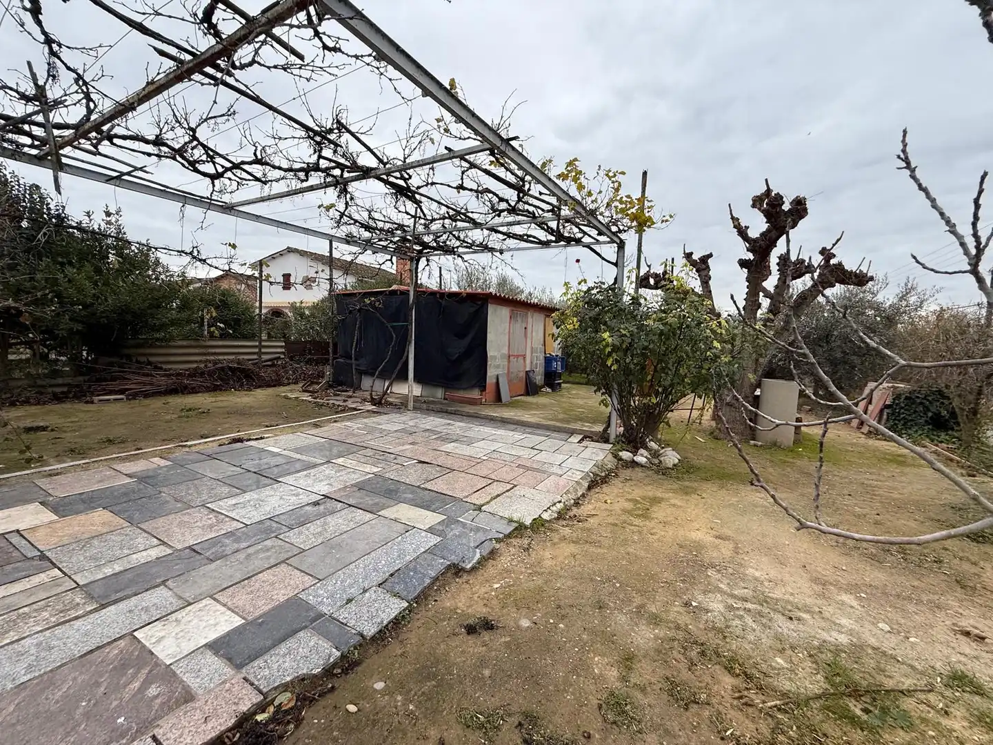 Finca rústica en venta en Torres de Segre con Jardín privado, Terraza y Internet