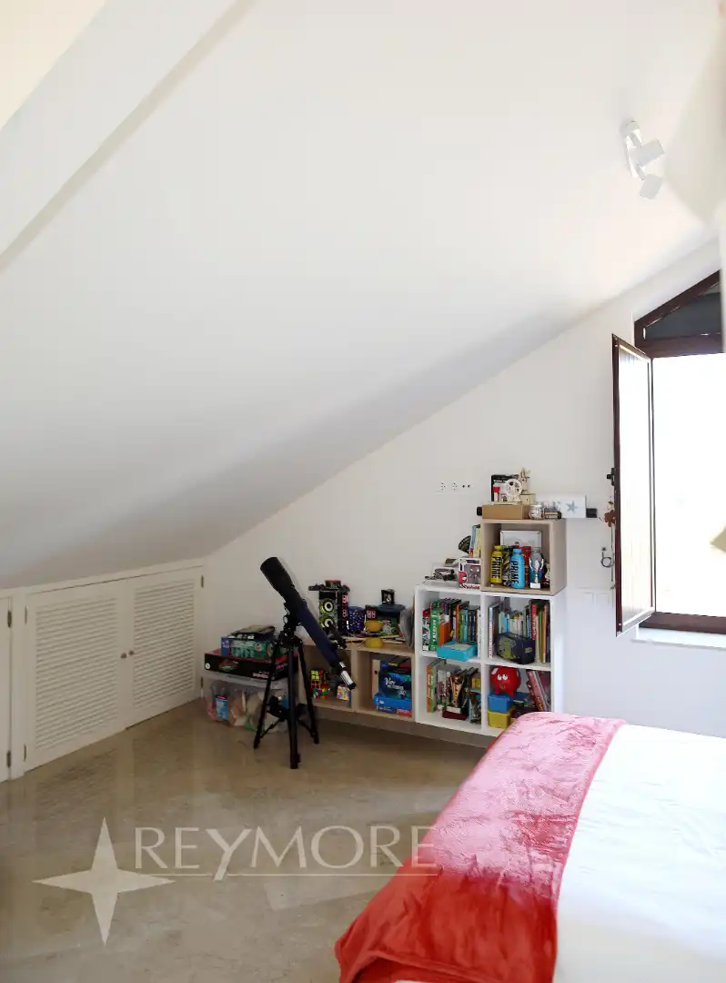 Habitación de Casa o chalet en venta en Córdoba con Aire acondicionado, Calefacción y Jardín privado