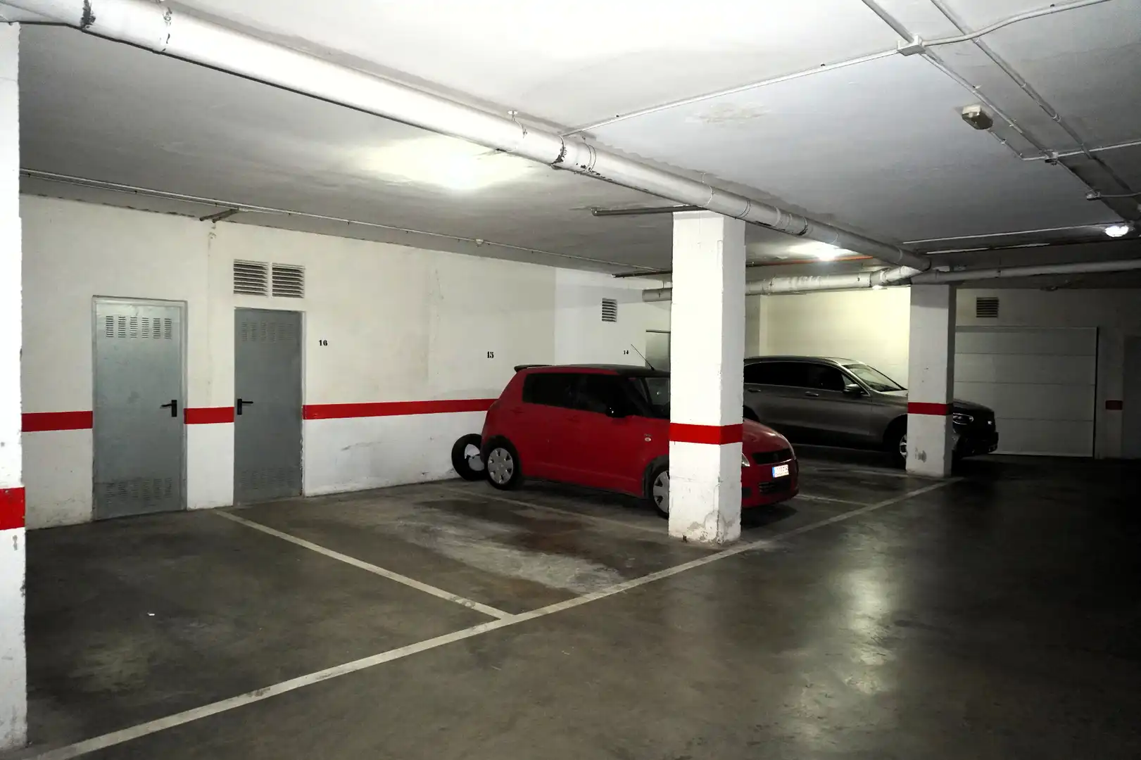 Parkplatz von Wohnung zum Verkauf in Roquetas de Mar mit Klimaanlage, Terrasse und Möbliert