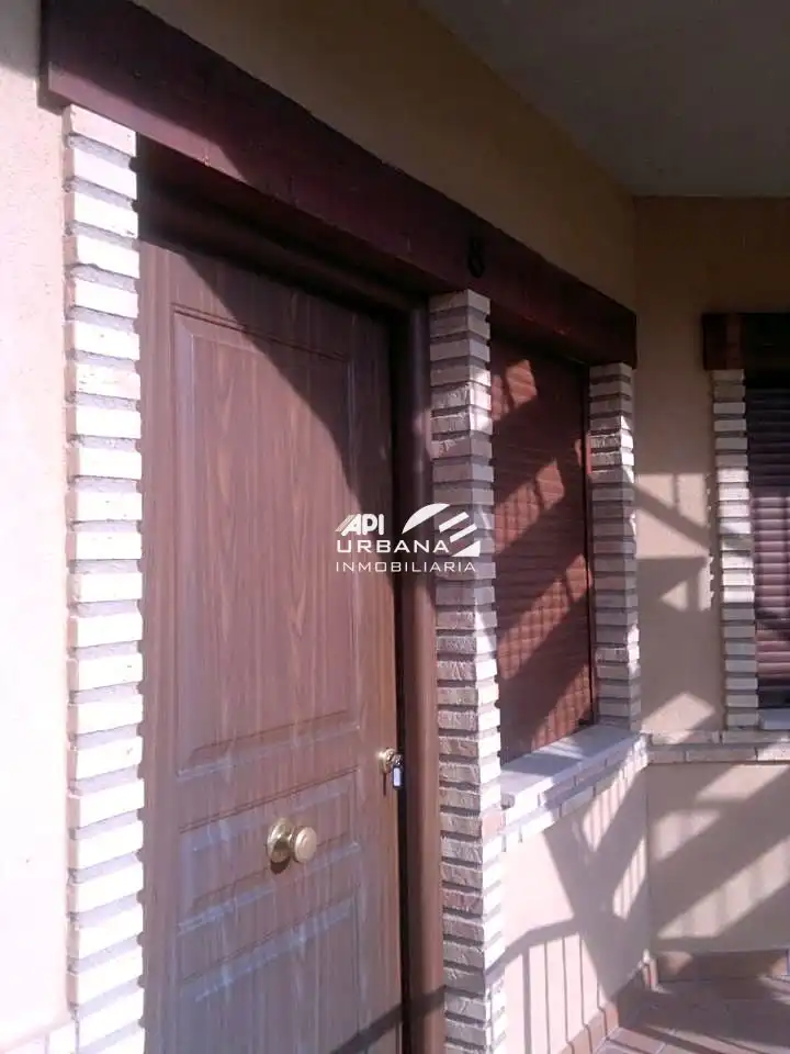 Vista exterior de Planta baja en venta en La Iruela con Aire acondicionado, Trastero y Amueblado