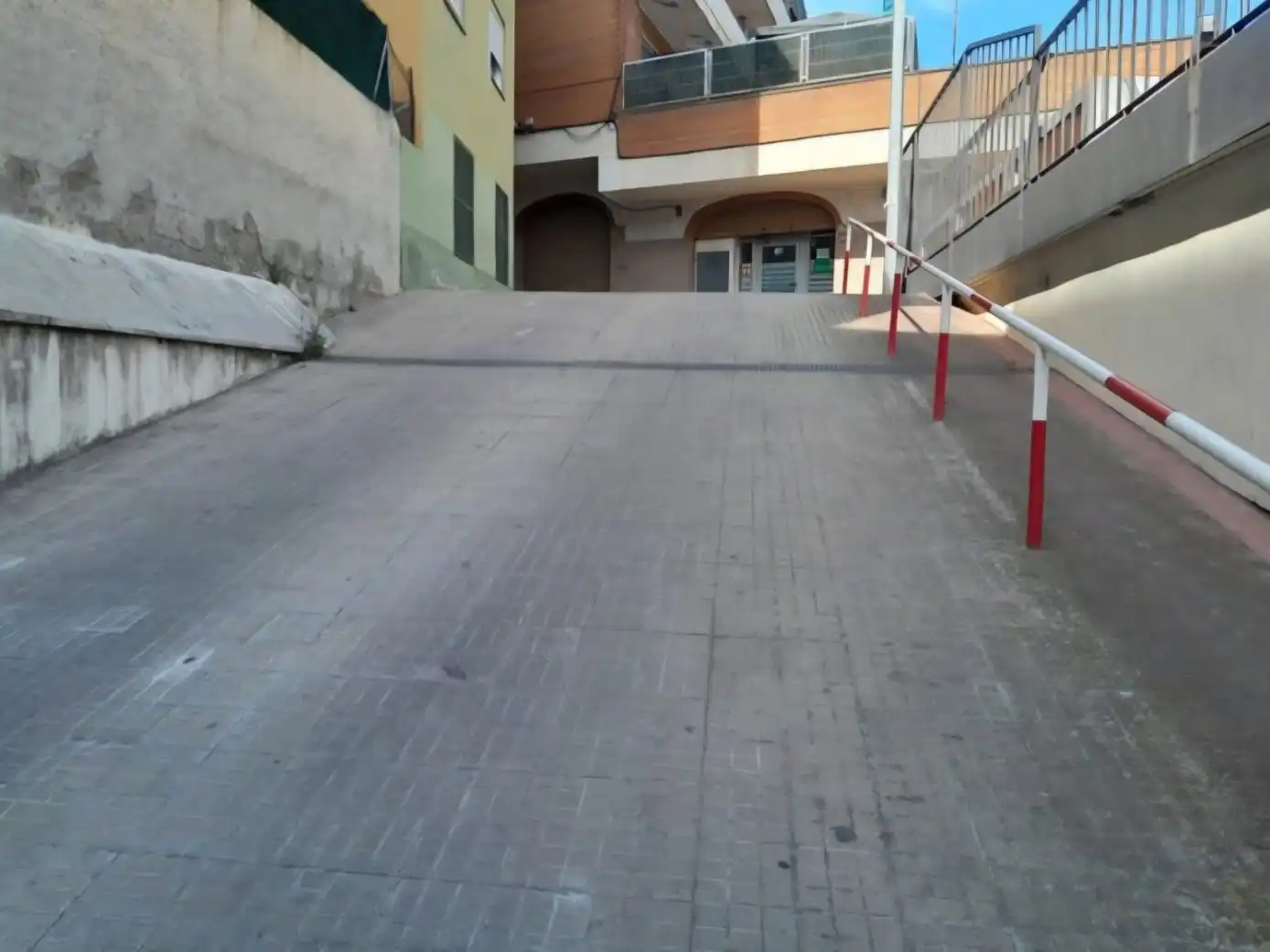 Einzelparkplatz zum Verkauf in Passatge Huc 4, imagen 7