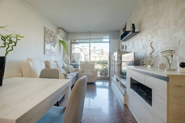 Piso en Venta en El Parc i la Llacuna del Poblenou