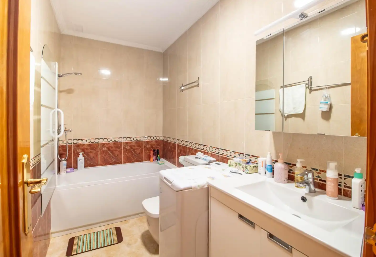 Bathroom of Attic for sale in Torrevieja  with Air Conditioner, Terrace and Storage room