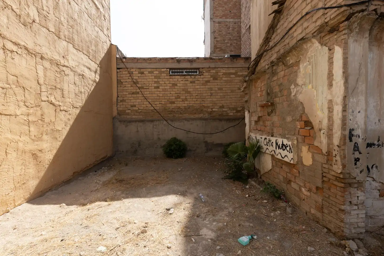 Außenansicht von Residential zum Verkauf in Granada