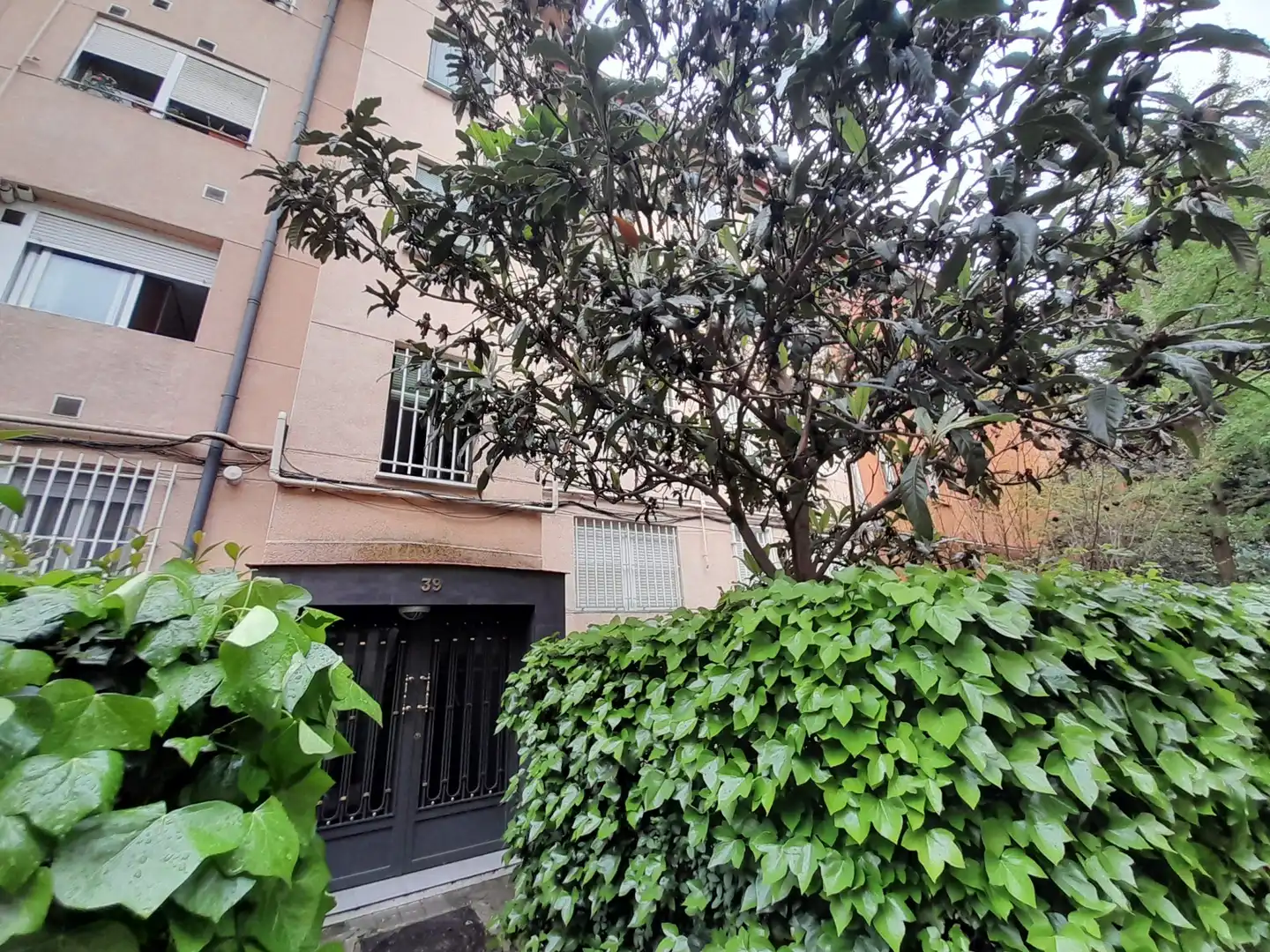 Außenansicht von Wohnung zum Verkauf in  Madrid Capital