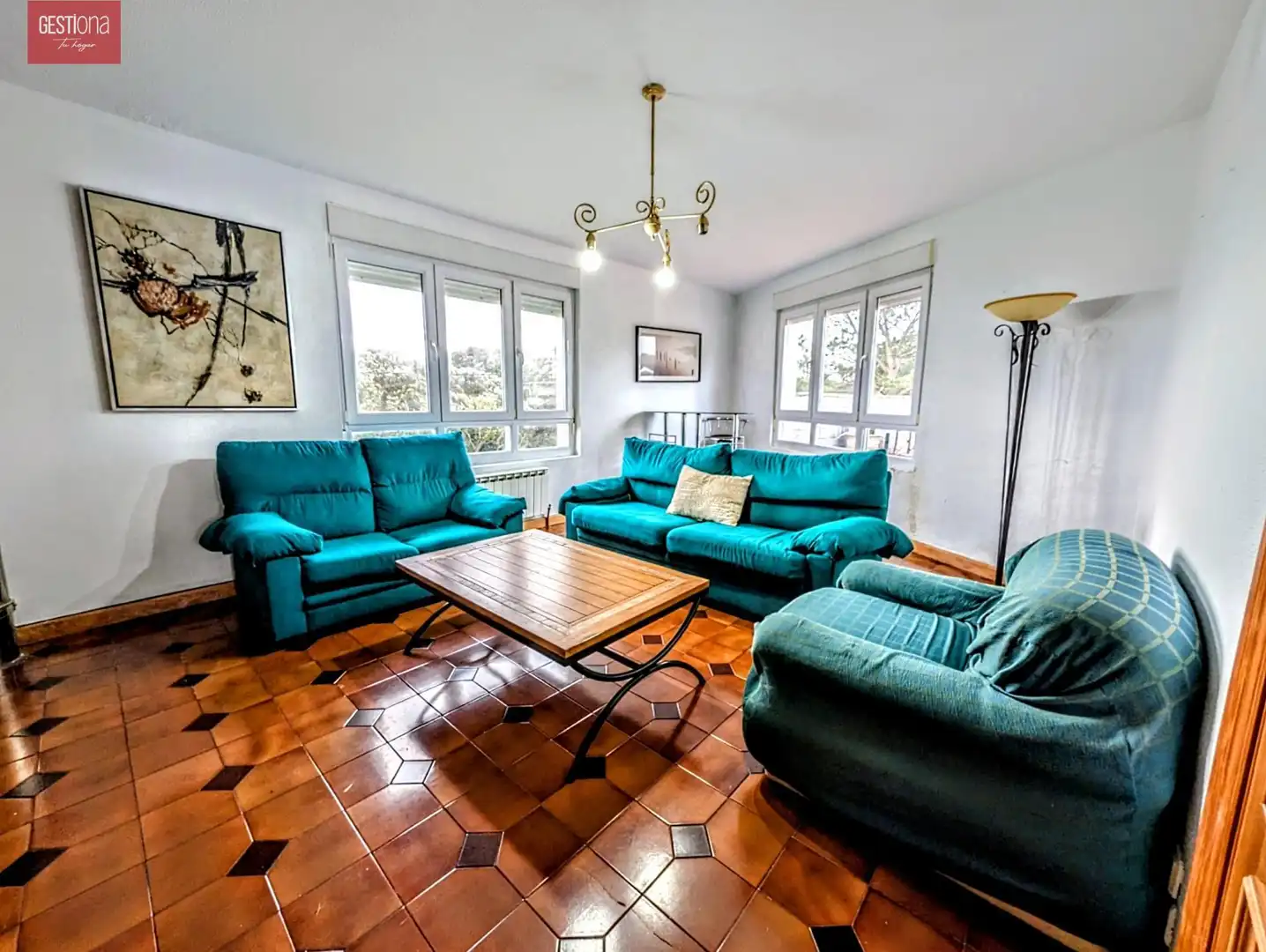 Sala d'estar de Casa o xalet en venda en Bareyo amb Jardí privat, Terrassa i Balcó