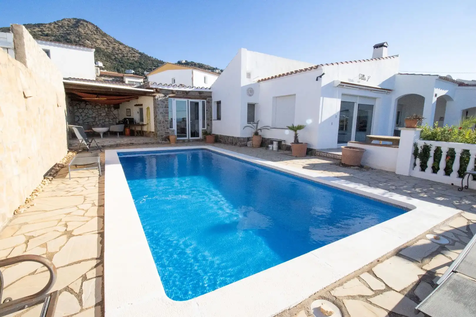 Piscina de Casa o xalet en venda en Roses amb Aire condicionat, Calefacció i Terrassa