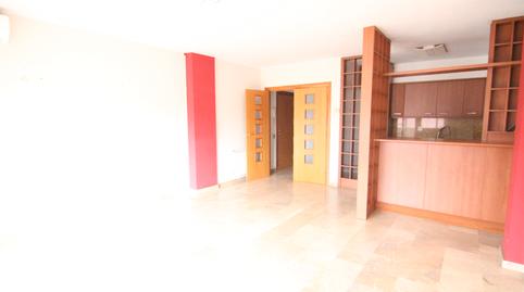 Foto 2 de Pis en venda a Olesa de Montserrat, Barcelona