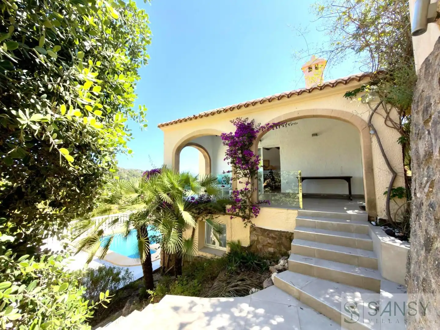 Vista exterior de Casa o xalet en venda en Jávea / Xàbia amb Aire condicionat, Calefacció i Traster