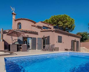 Vista exterior de Casa o xalet en venda en Calonge amb Aire condicionat, Calefacció i Jardí privat