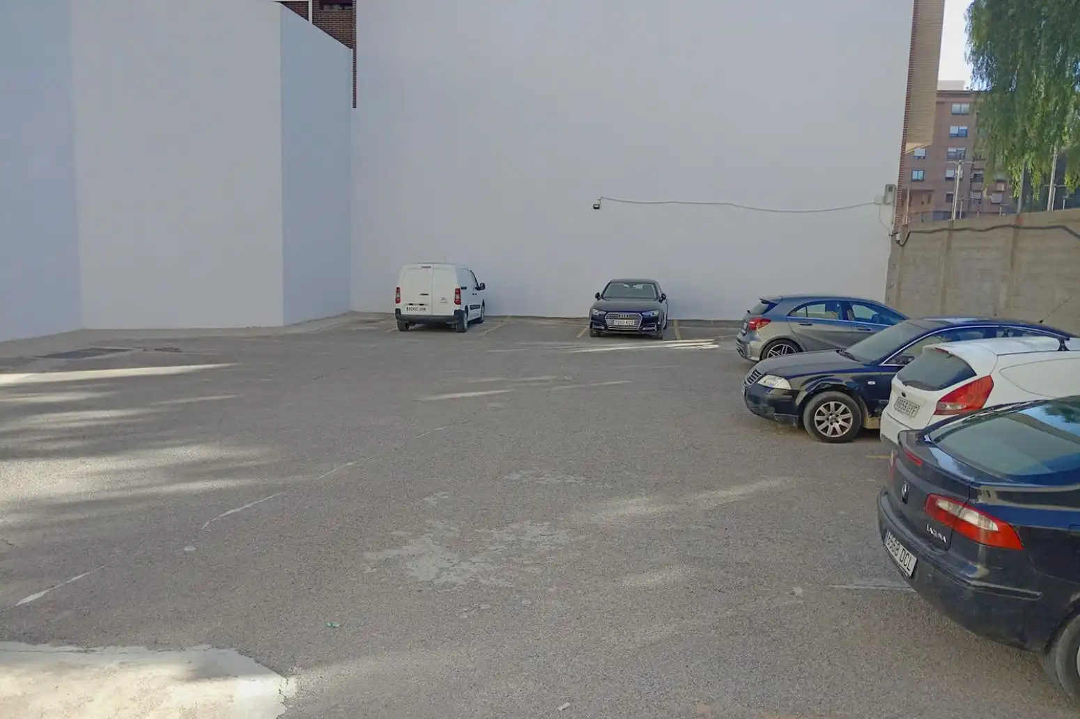 Parking of Residential for sale in Torrent