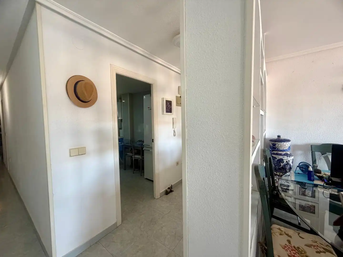 Wohnung zum Verkauf in Águilas mit Terrasse, Abstellraum und Möbliert