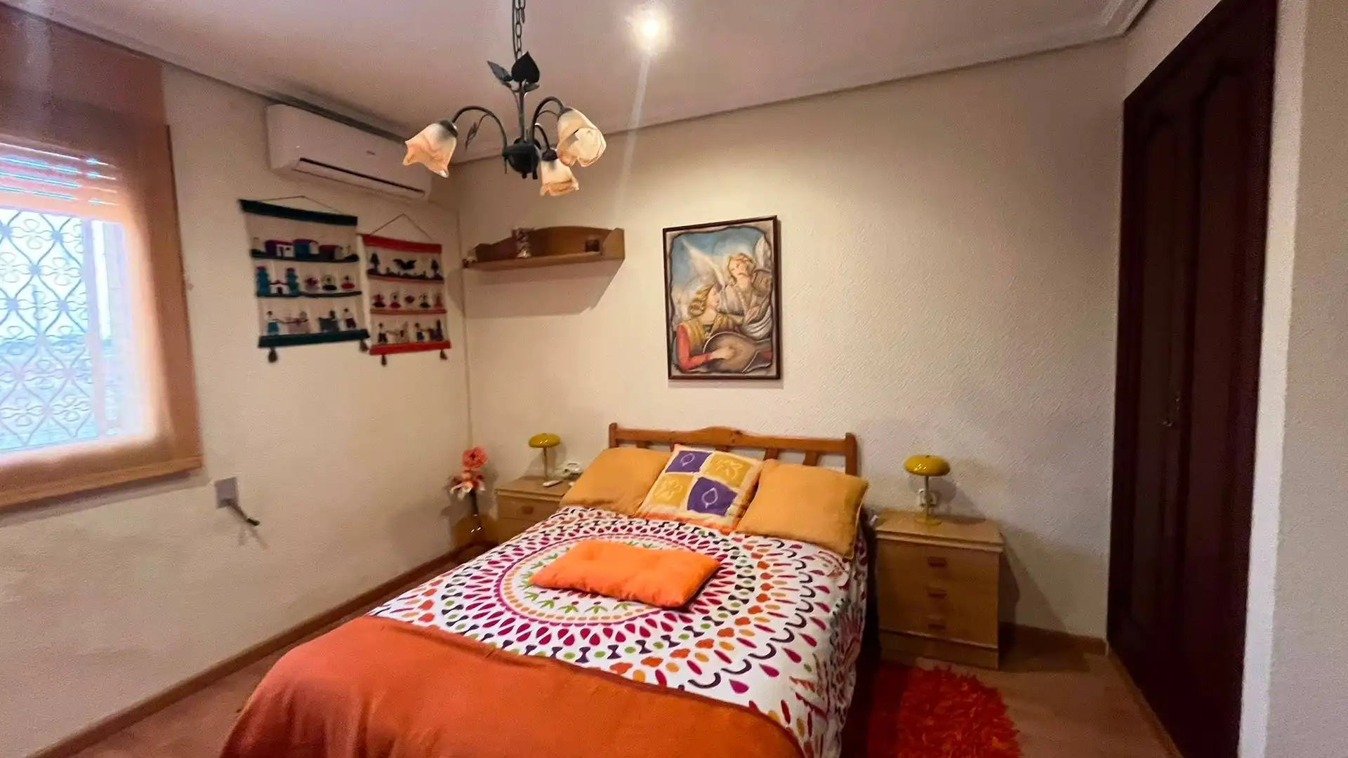 Habitación de Casa o chalet en venta en Elche / Elx con Aire acondicionado, Calefacción y Jardín privado