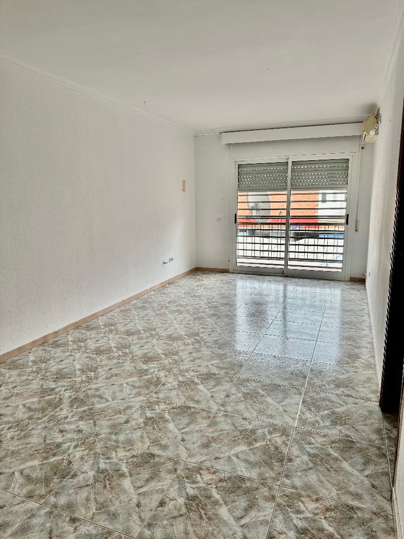 Pis en venda en Santa Oliva amb Balcó