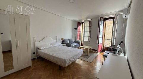 Foto 5 de Apartamento de alquiler en De Melendez, 8, Barrio del Centro, Salamanca Capital