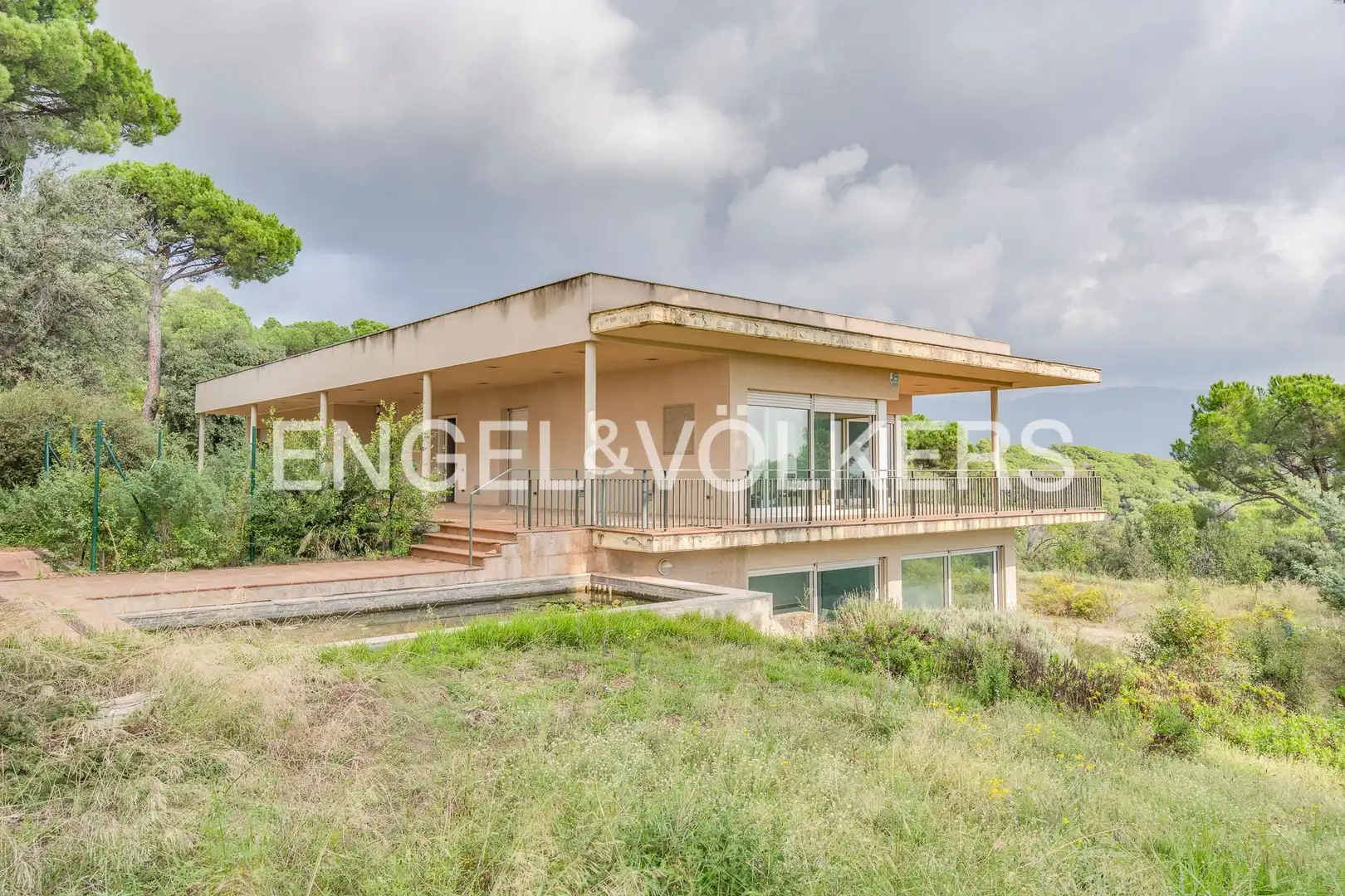Vista exterior de Casa o xalet en venda en L'Ametlla del Vallès amb Calefacció