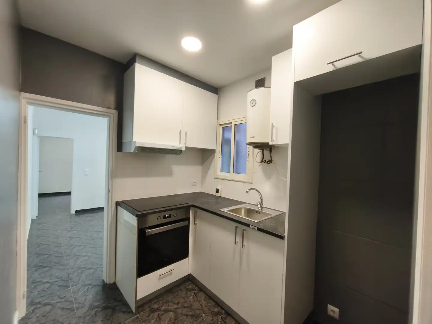 Küche von Wohnung zum Verkauf in Barcelona