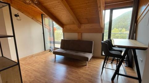 Foto 3 de Ático de alquiler en Unquera - Cl Cra General, Val de San Vicente , Cantabria