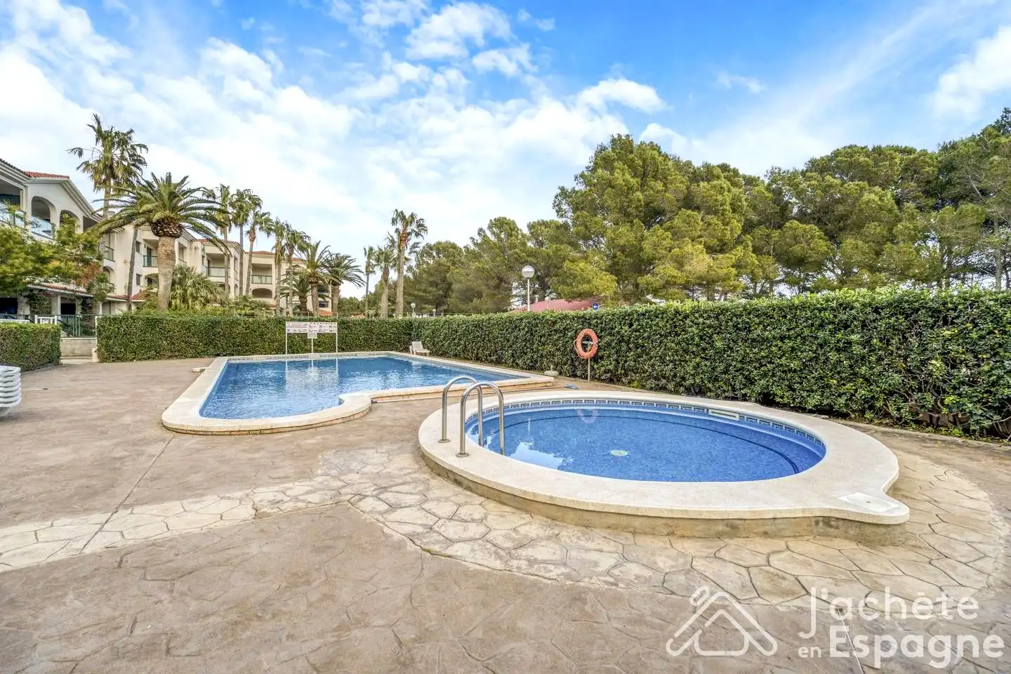 Vista exterior de Ático en venta en Vandellòs i l'Hospitalet de l'Infant con Aire acondicionado, Terraza y Amueblado