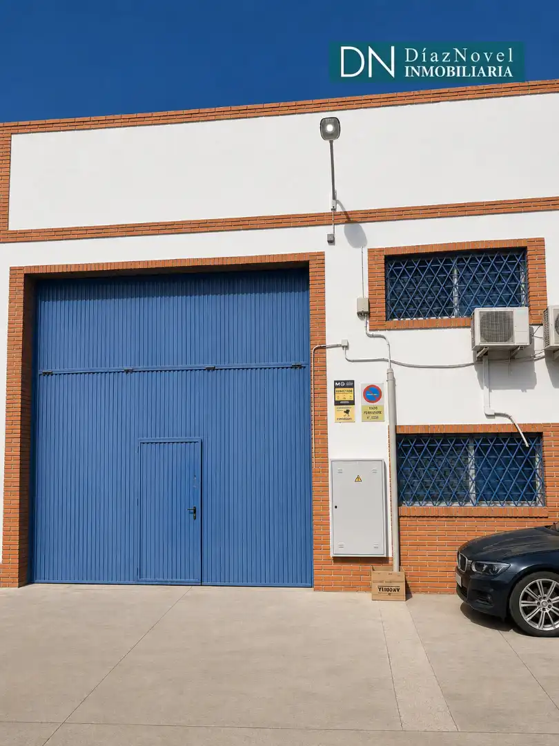 Exterior view of Industrial buildings for sale in Málaga  with Heating and Alarm