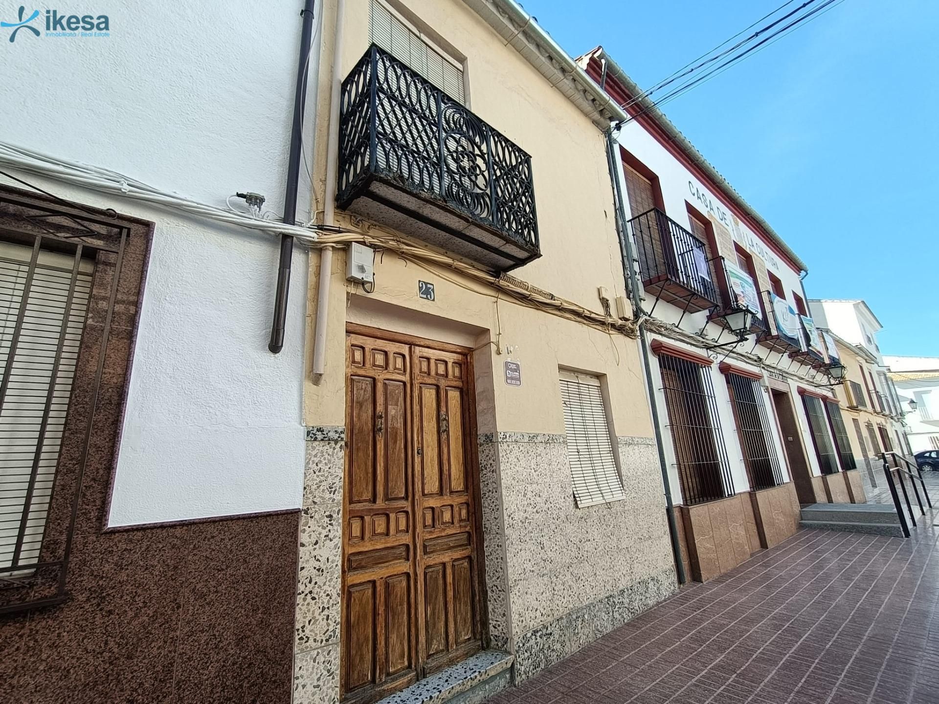 Casa adosada en venta en  REMEDIOS