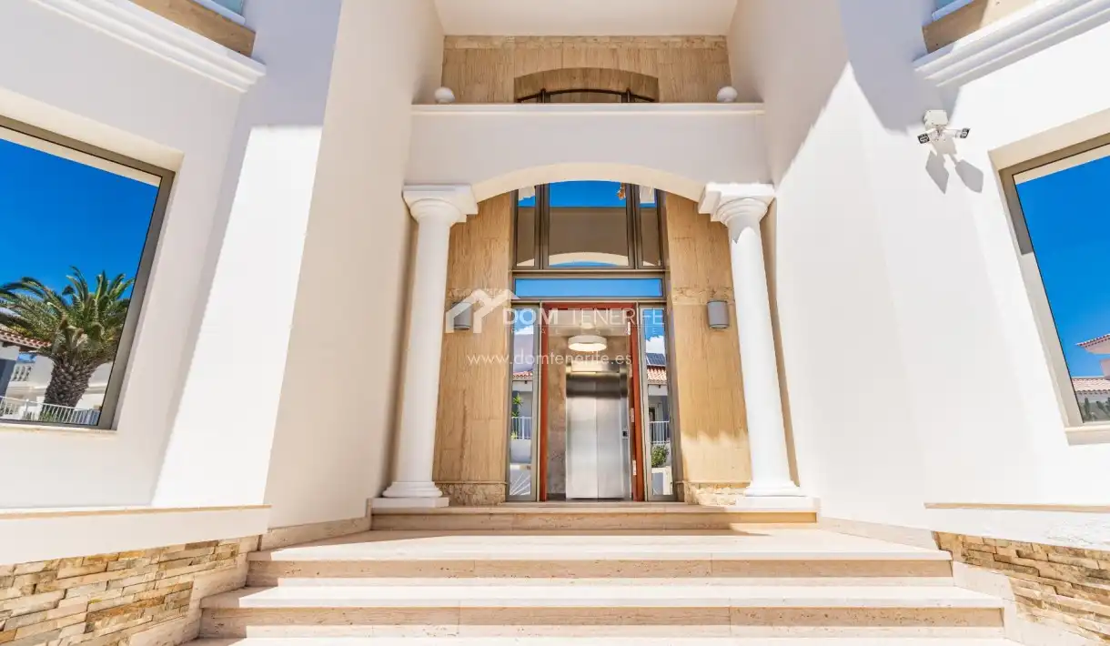 Casa o chalet en venta en Adeje con Jardín privado, Terraza y Trastero