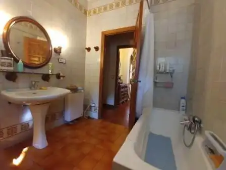 Baño de Casa o chalet en venta en Zuheros con Calefacción, Jardín privado y Terraza