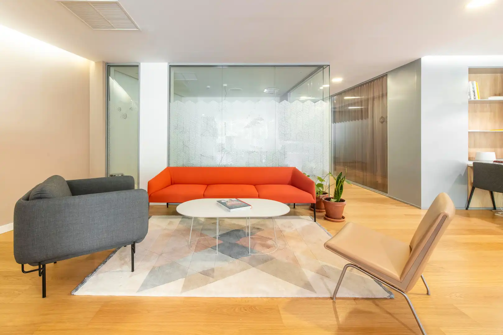 Wohnzimmer von Büro zur Miete in  Madrid Capital mit Klimaanlage, Heizung und Möbliert