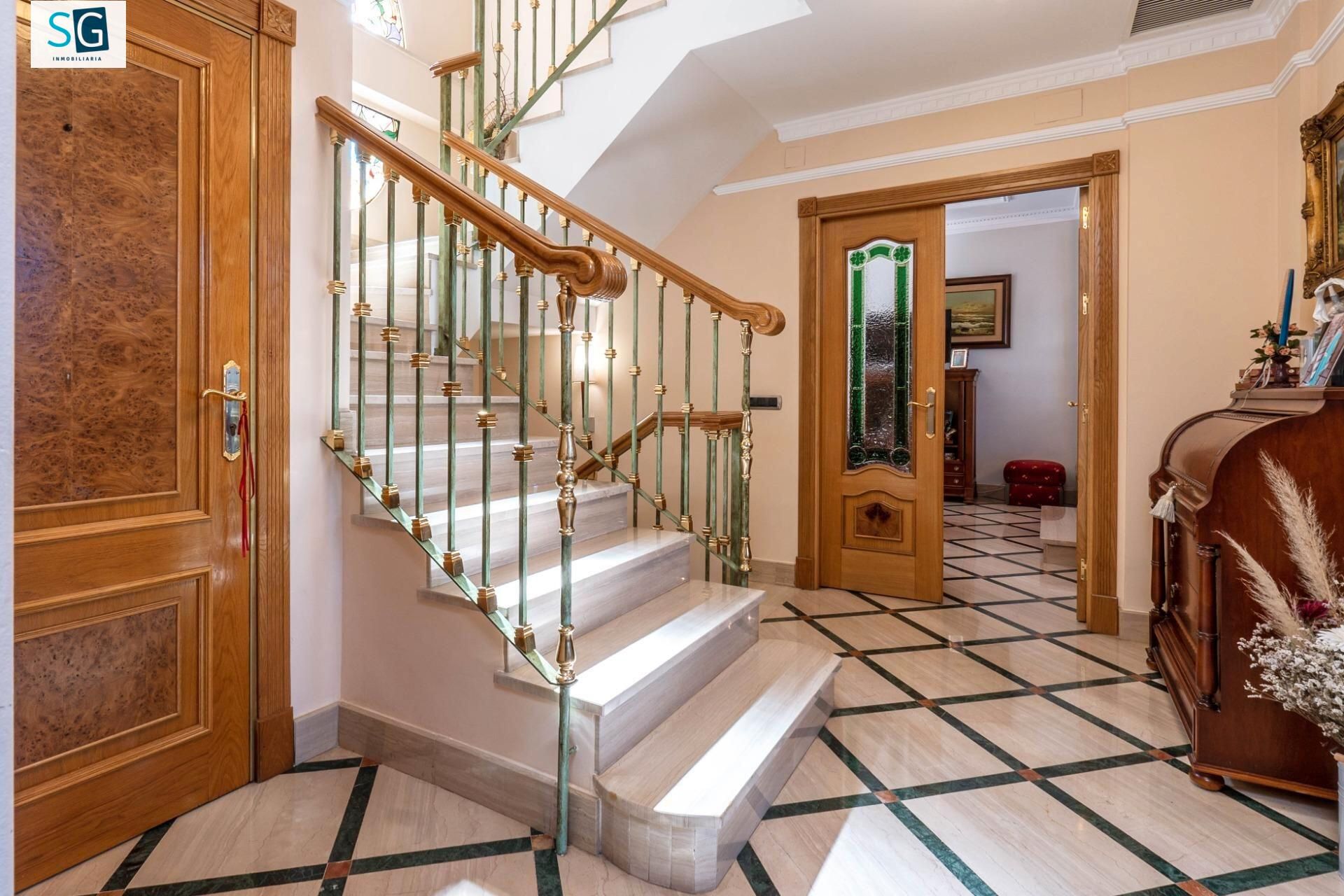 Casa o chalet en venta en  Granada Capital con Aire acondicionado, Calefacción y Terraza