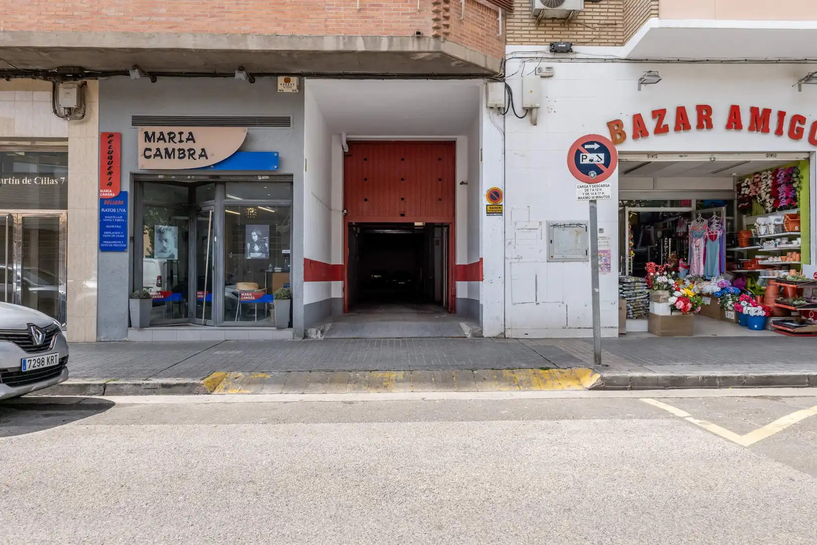 Aparcament de Pis en venda en Zaragoza amb Calefacció, Terrassa i Balcó