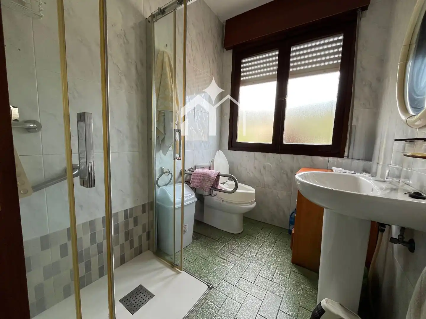 Baño de Casa o chalet en venta en Moaña con Calefacción, Parquet y Terraza